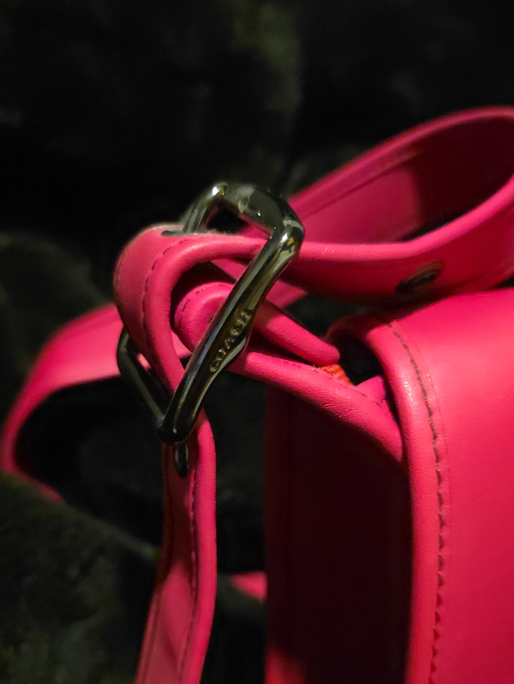 Coach Women's Hot Pink Crossbody Bag - Sleek Leather Shoulder Bag - Picture 2 of 13